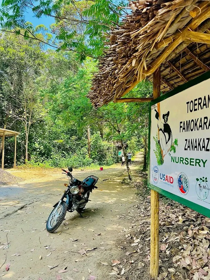 How to get from Tana airport to Andasibe